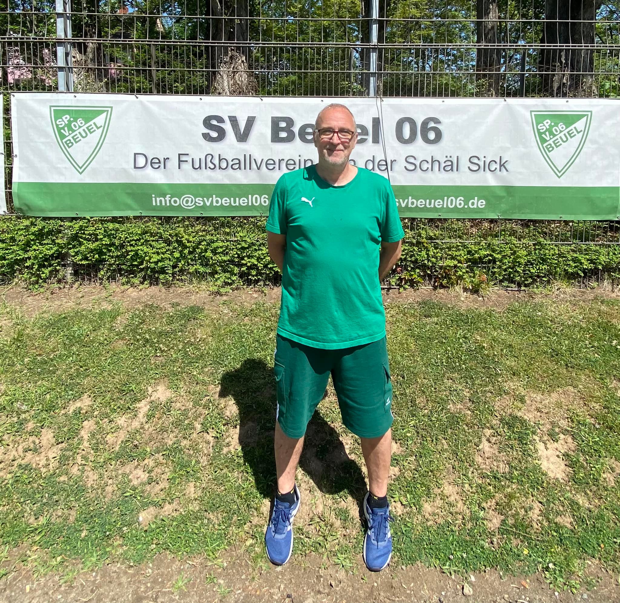 GÖRGENS BLEIBT TRAINER DER ZWEITEN